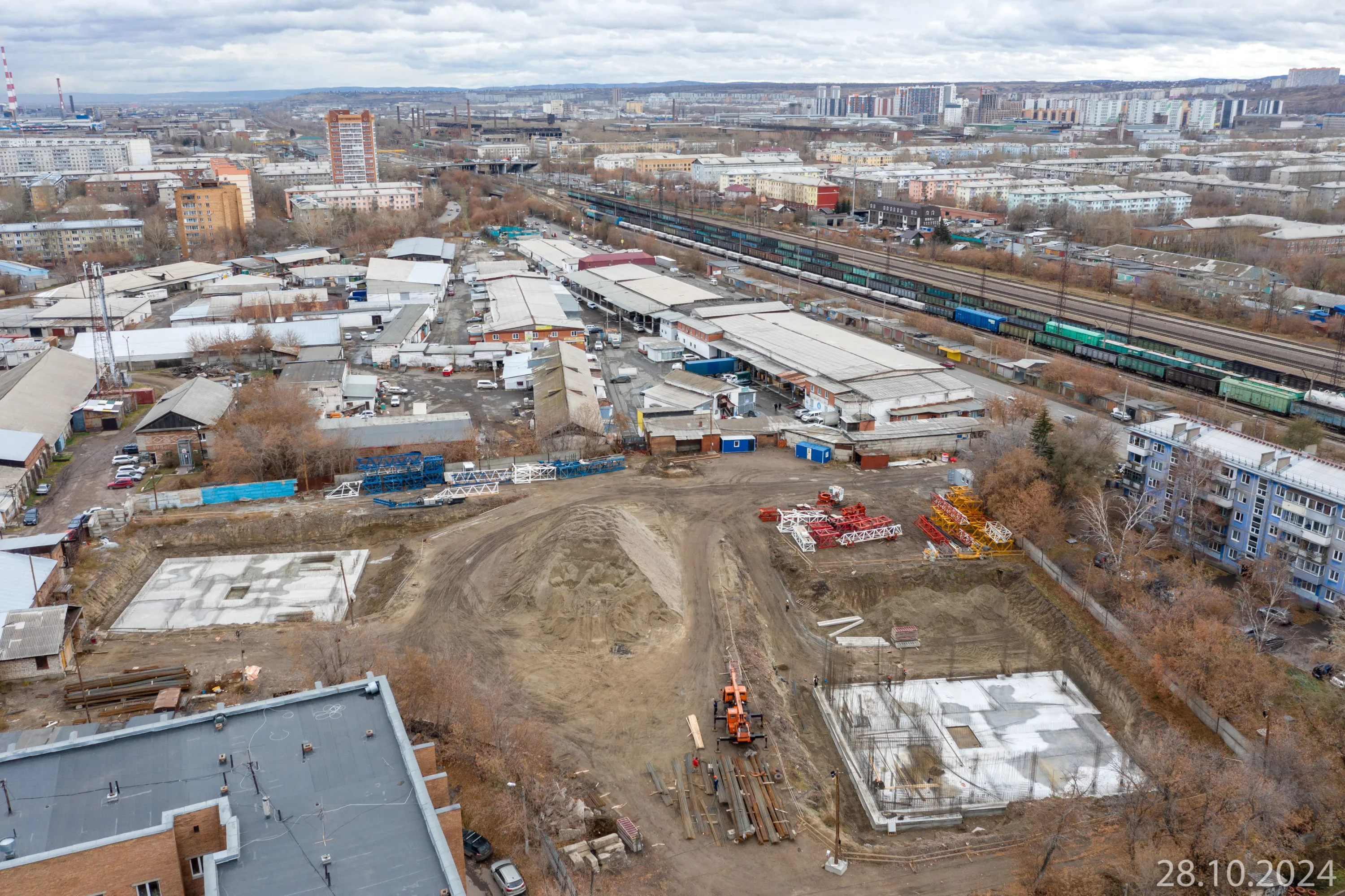 Фото ЖК Биография