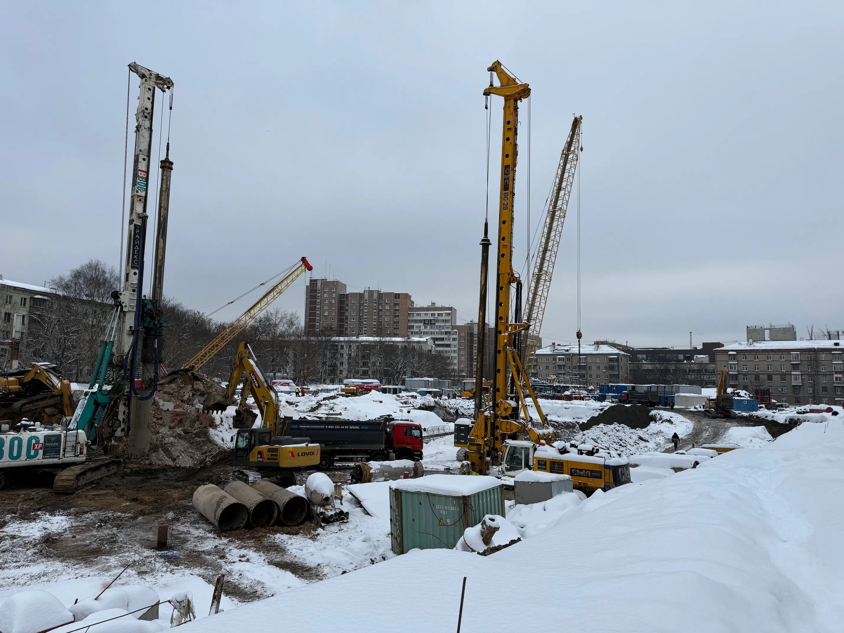 Солос ход строительства