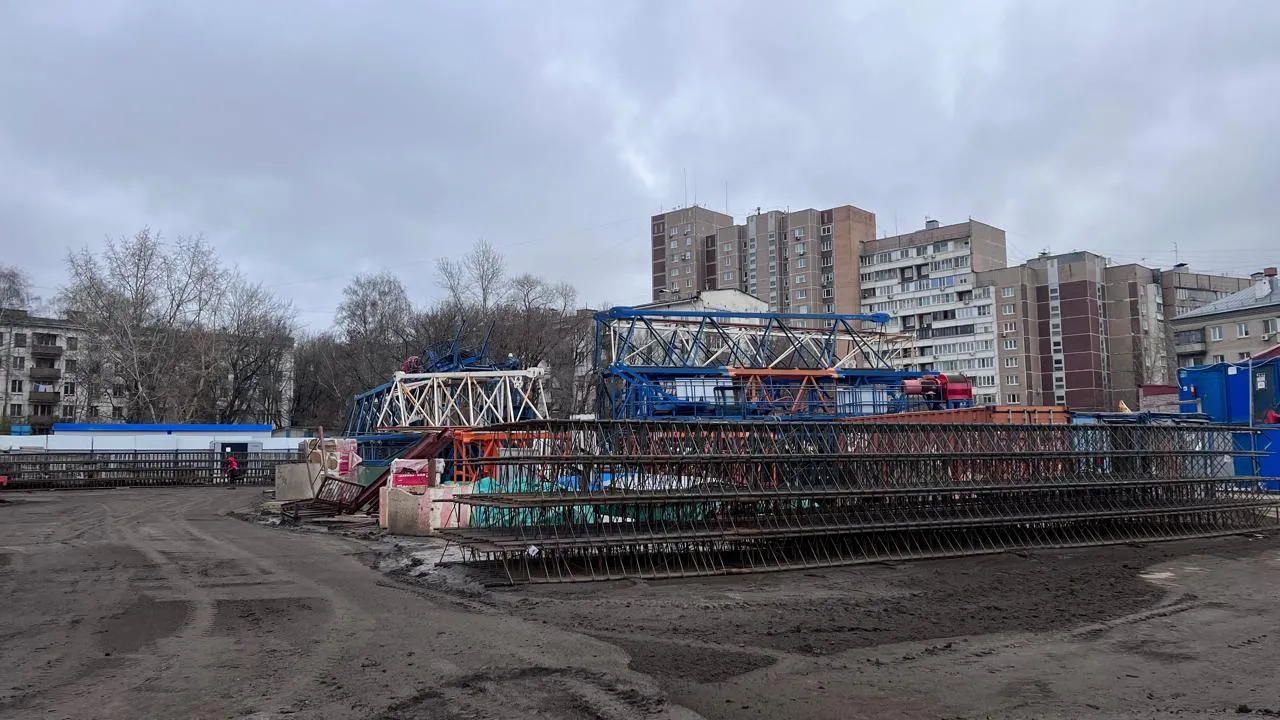 Солос ход строительства