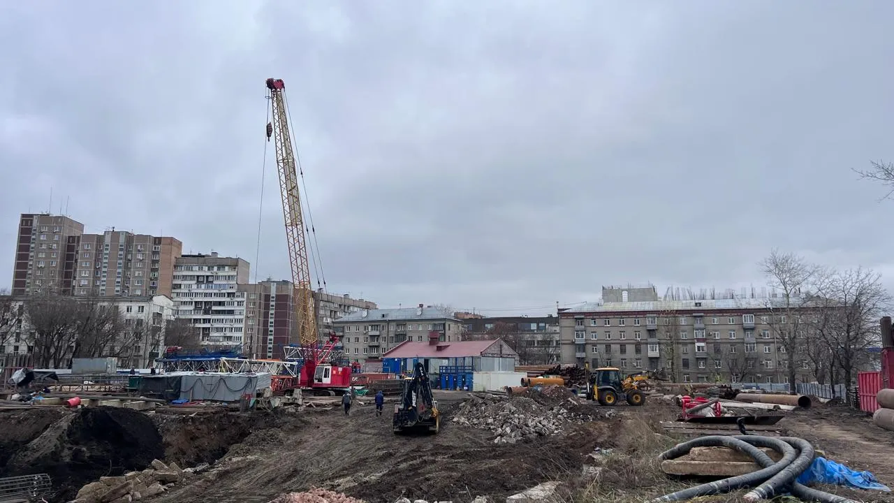 Солос ход строительства