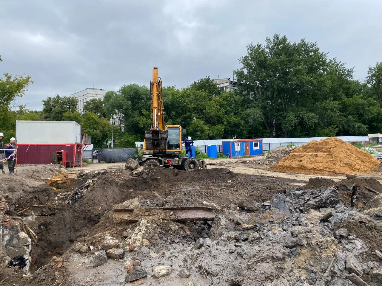 Солос ход строительства