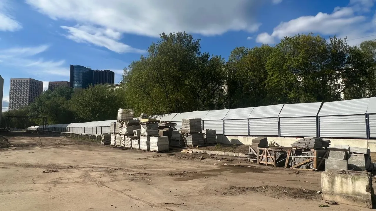 Солос ход строительства