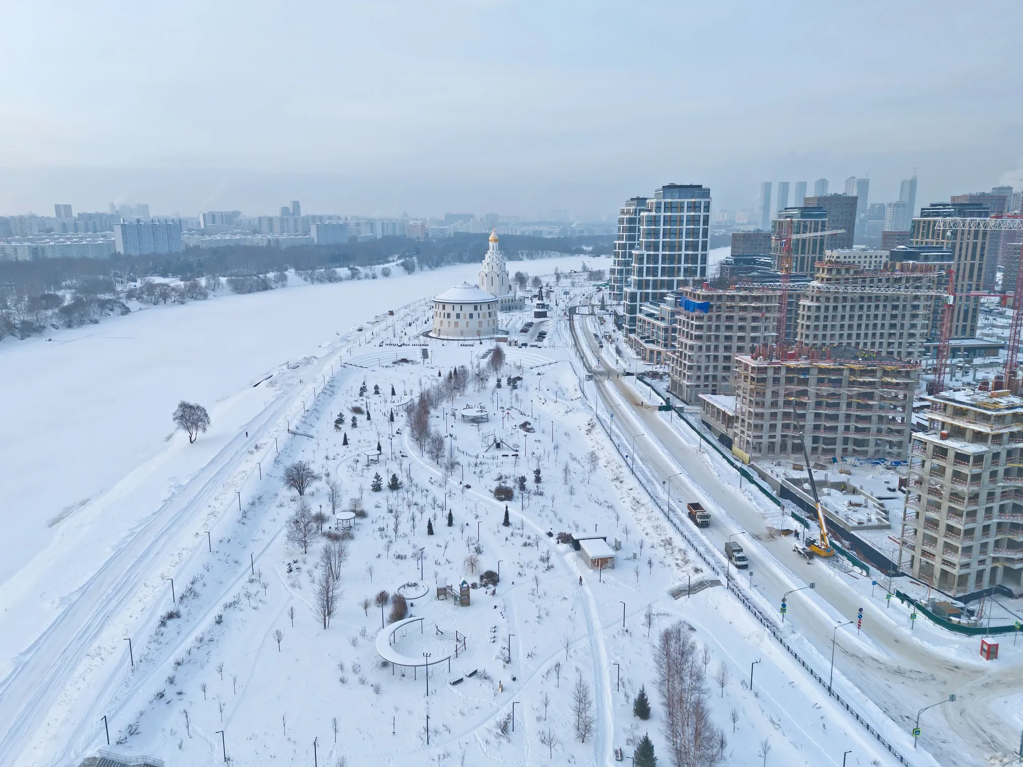 ЖК "Клубный город на реке Primavera" (Клубный город на реке Примавера) ход строительства