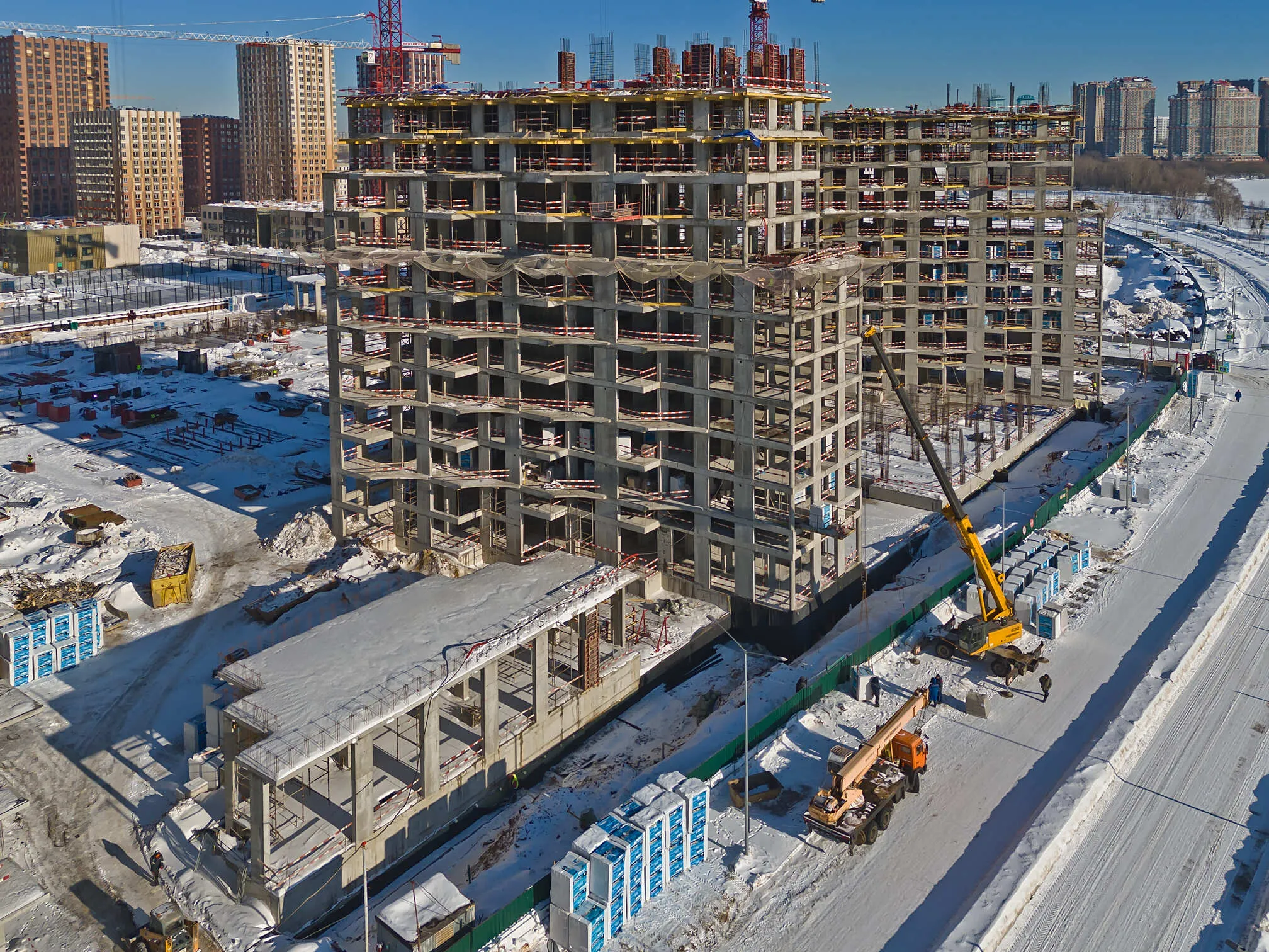 ЖК "Клубный город на реке Primavera" (Клубный город на реке Примавера) ход строительства