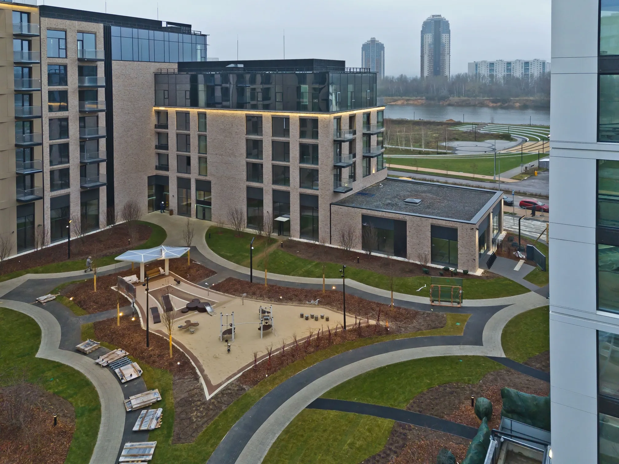 ЖК "Клубный город на реке Primavera" (Клубный город на реке Примавера) ход строительства