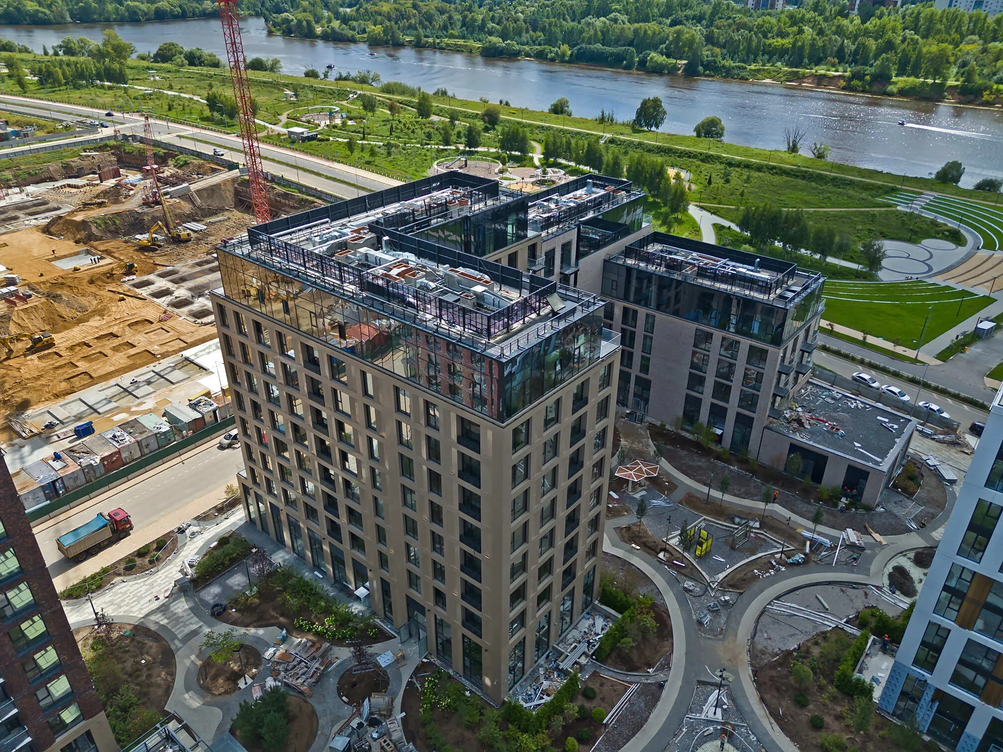 ЖК "Клубный город на реке Primavera" (Клубный город на реке Примавера) ход строительства