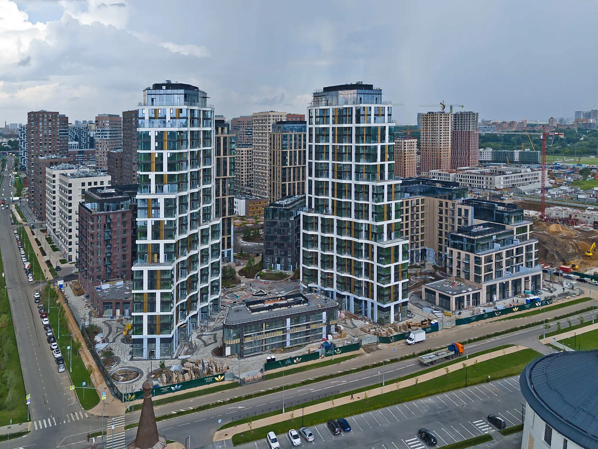 ЖК "Клубный город на реке Primavera" (Клубный город на реке Примавера) ход строительства