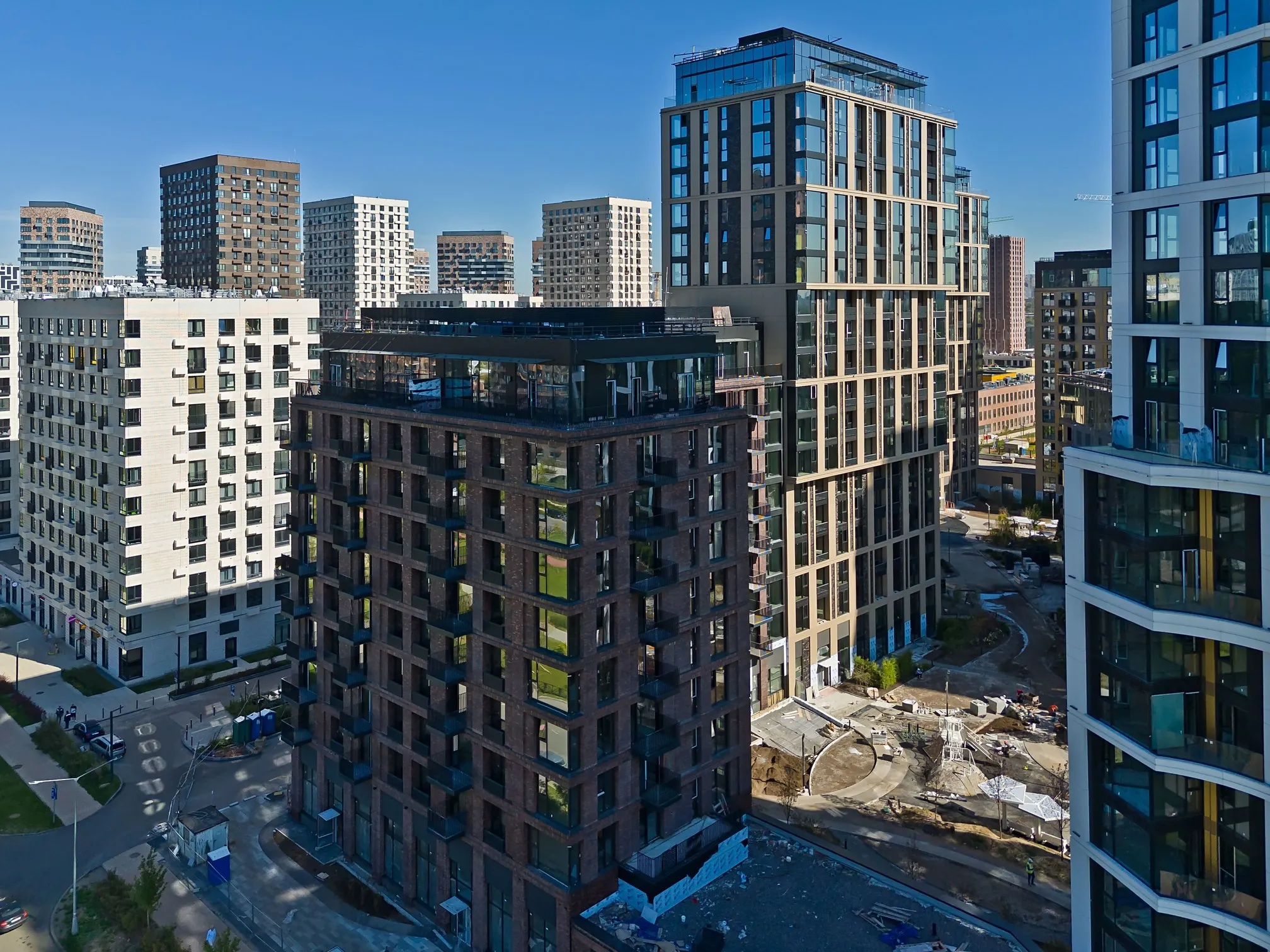 ЖК "Клубный город на реке Primavera" (Клубный город на реке Примавера) ход строительства