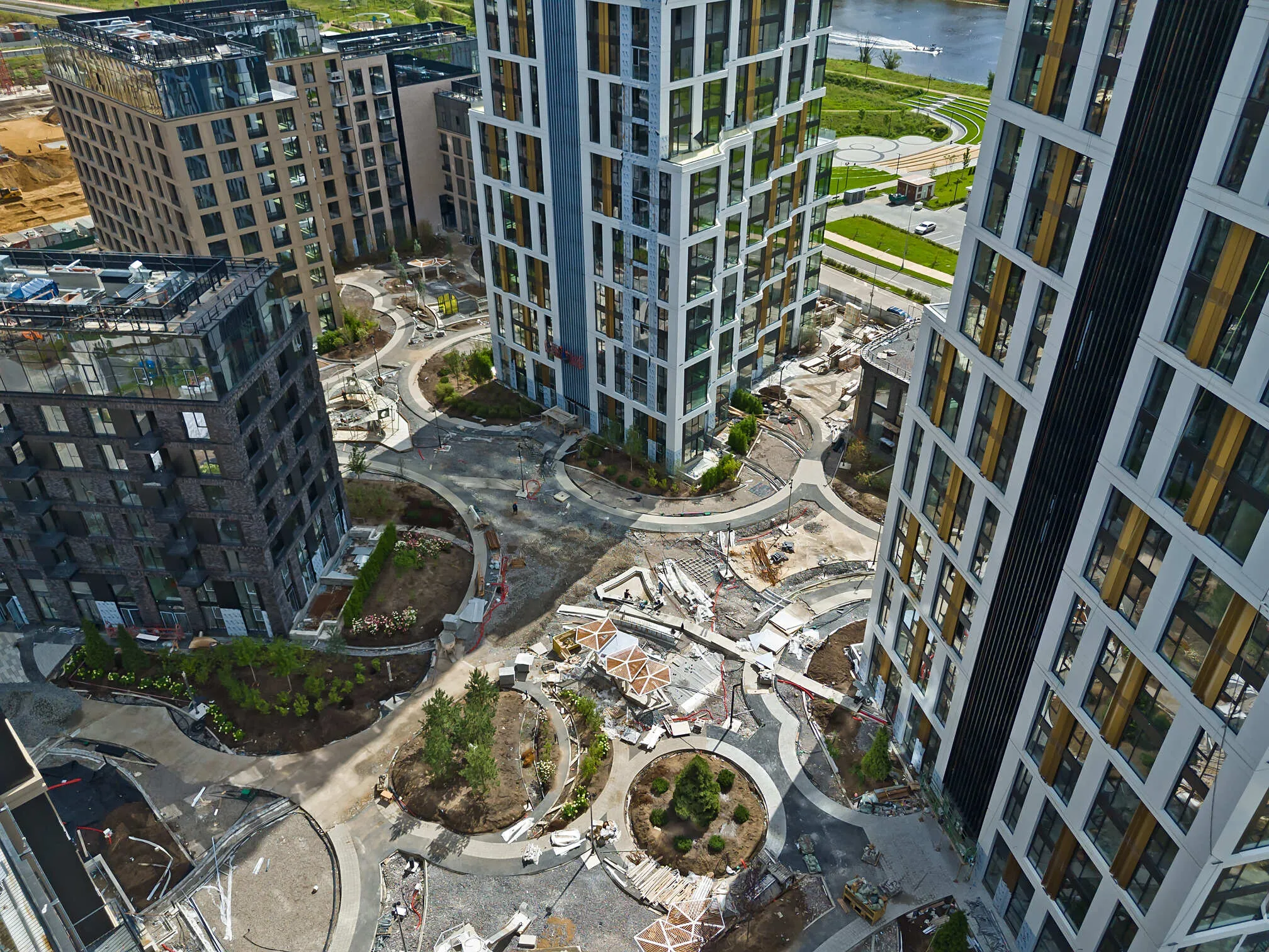 ЖК "Клубный город на реке Primavera" (Клубный город на реке Примавера) ход строительства