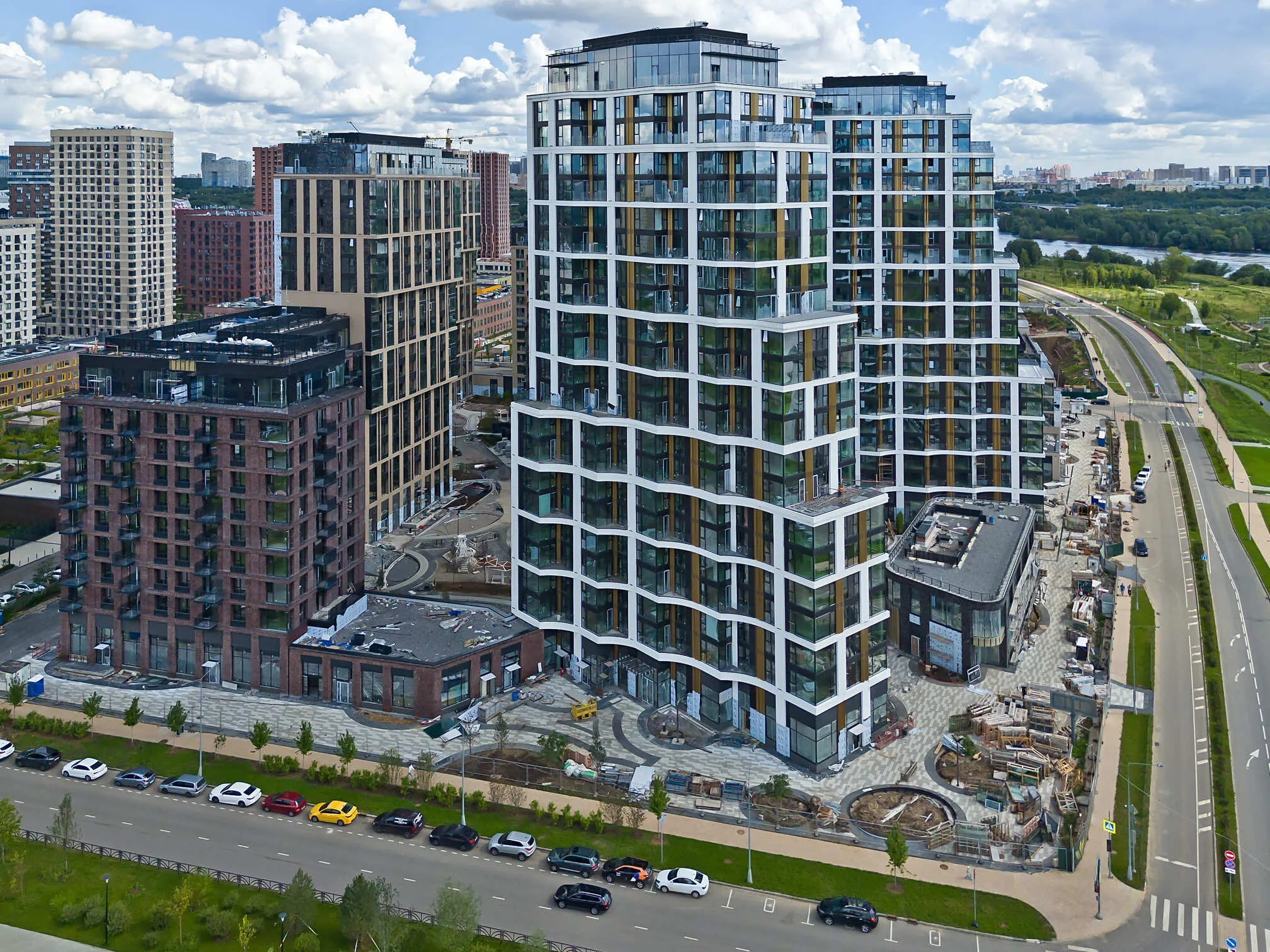 ЖК "Клубный город на реке Primavera" (Клубный город на реке Примавера) ход строительства