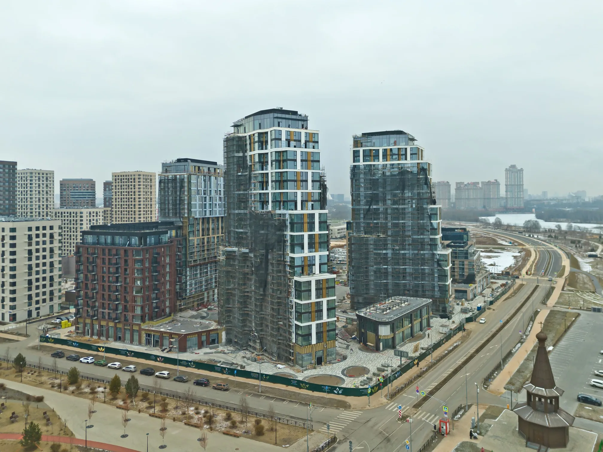 ЖК "Клубный город на реке Primavera" (Клубный город на реке Примавера) ход строительства