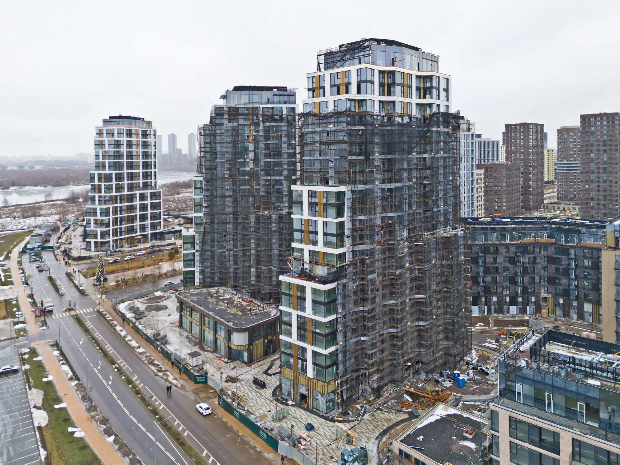 ЖК "Клубный город на реке Primavera" (Клубный город на реке Примавера) ход строительства