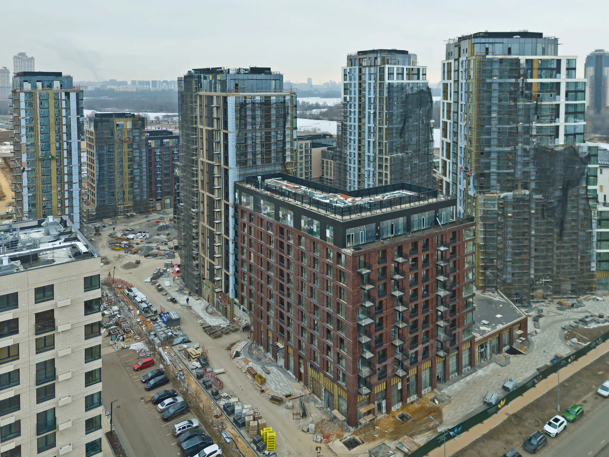 ЖК "Клубный город на реке Primavera" (Клубный город на реке Примавера) ход строительства