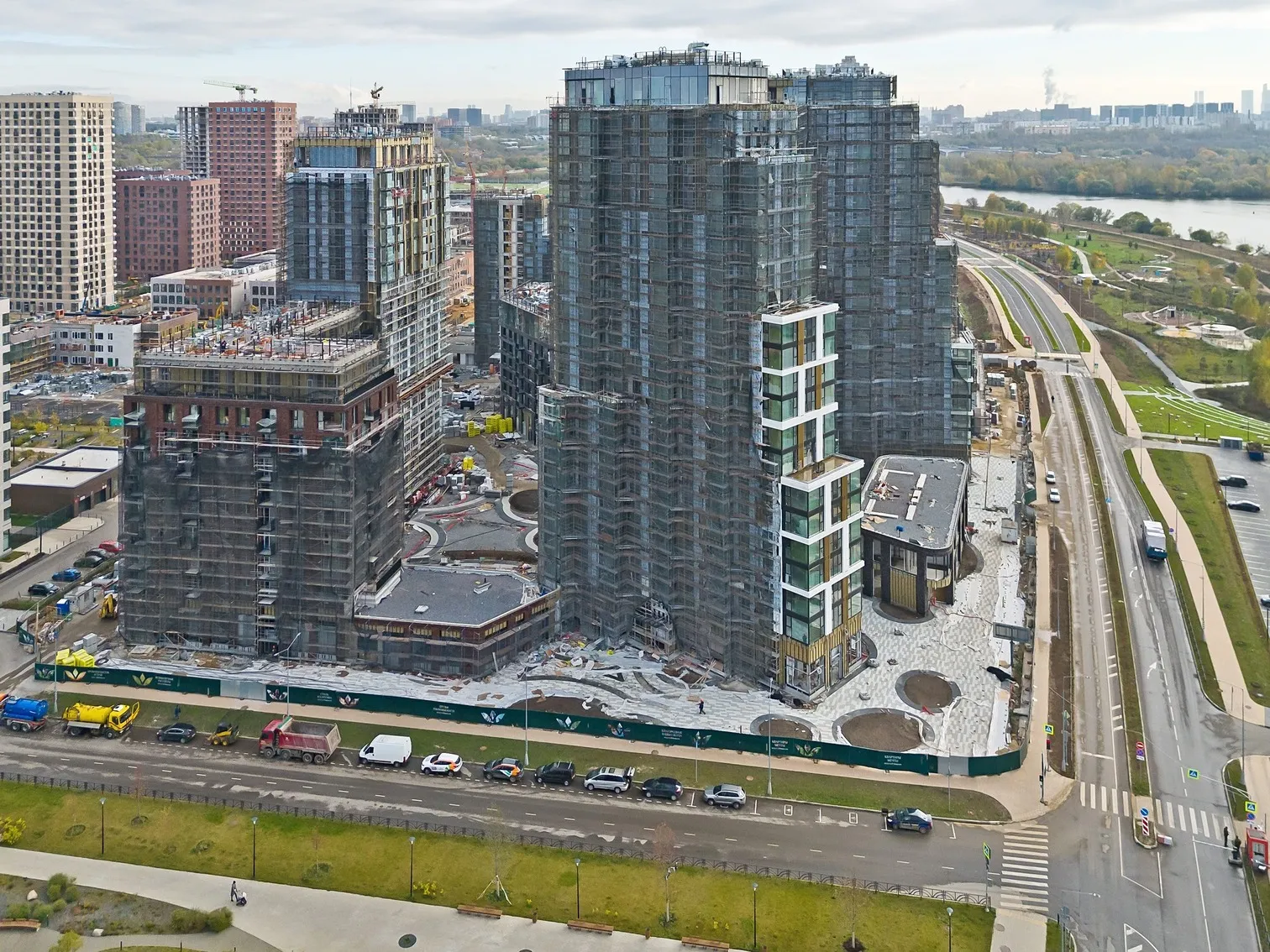 ЖК "Клубный город на реке Primavera" (Клубный город на реке Примавера) ход строительства