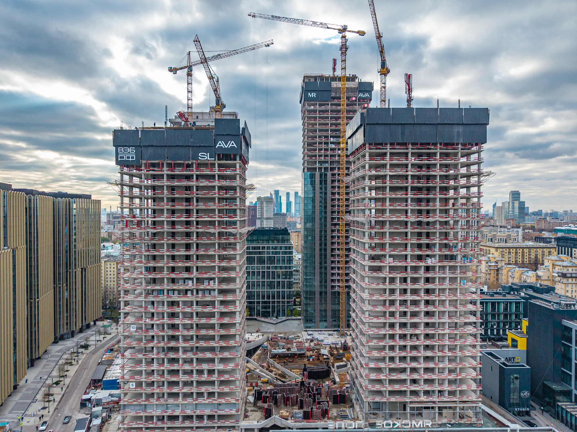 ЖК Жилой комплекс премиум-класса SLAVA (СЛАВА) ход строительства