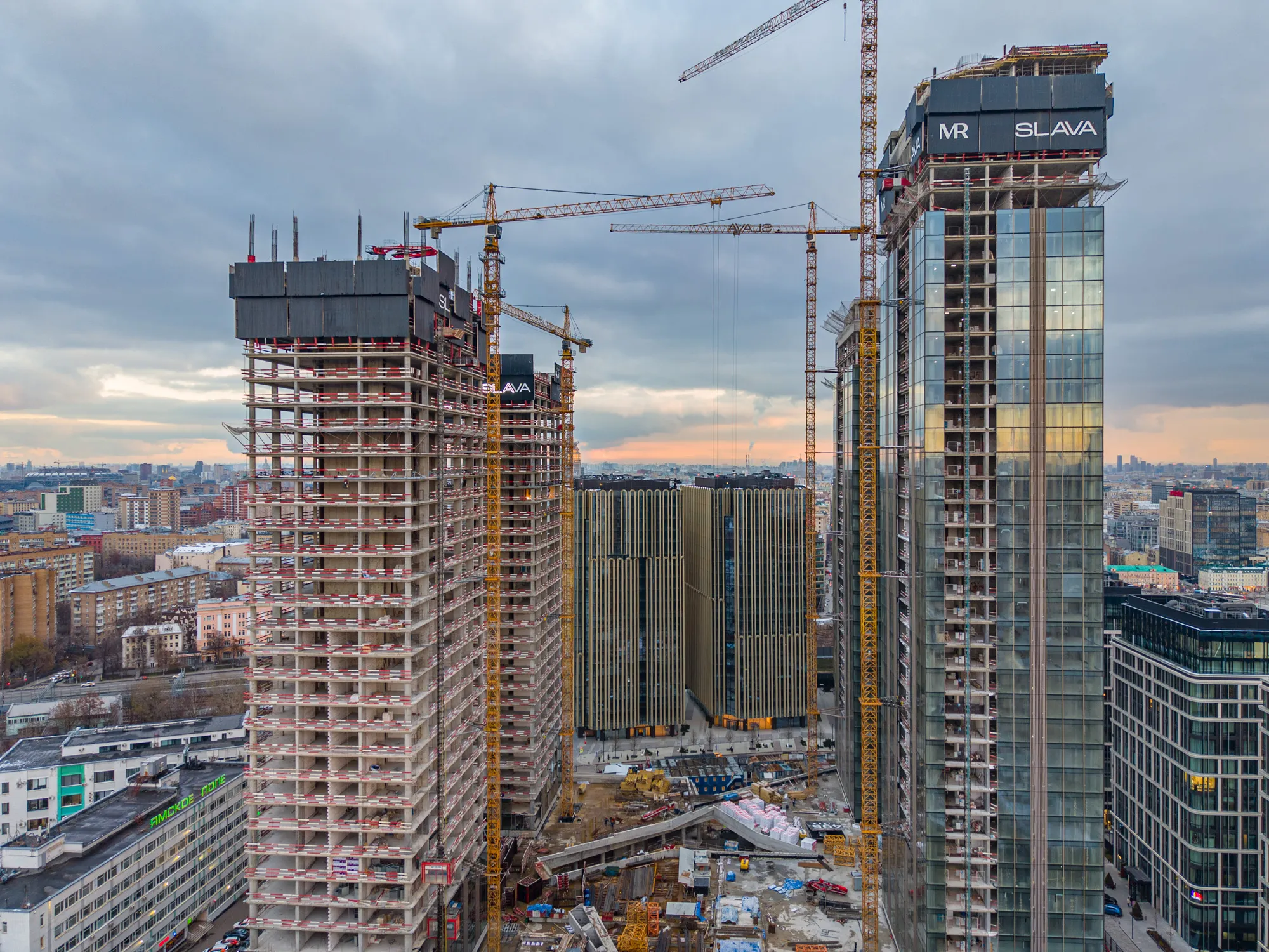 ЖК Жилой комплекс премиум-класса SLAVA (СЛАВА) ход строительства