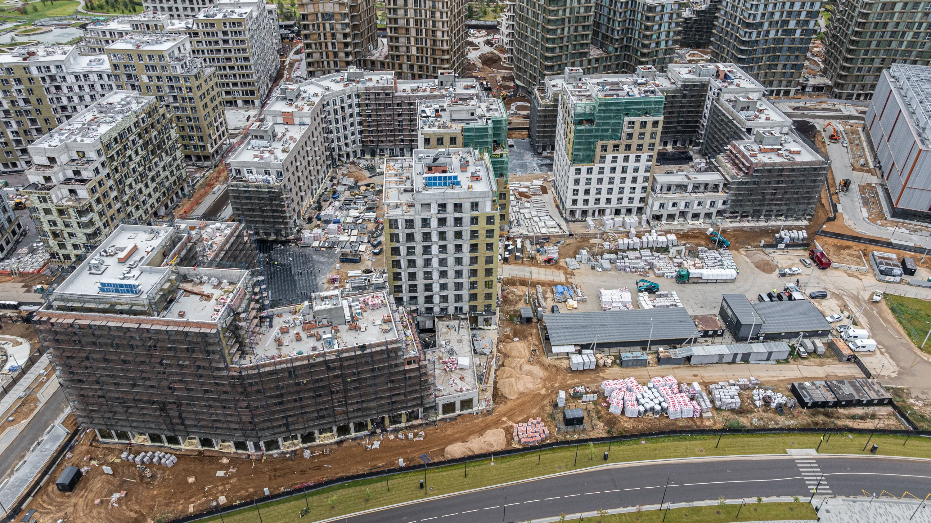 СберСити - квартал В17 ход строительства