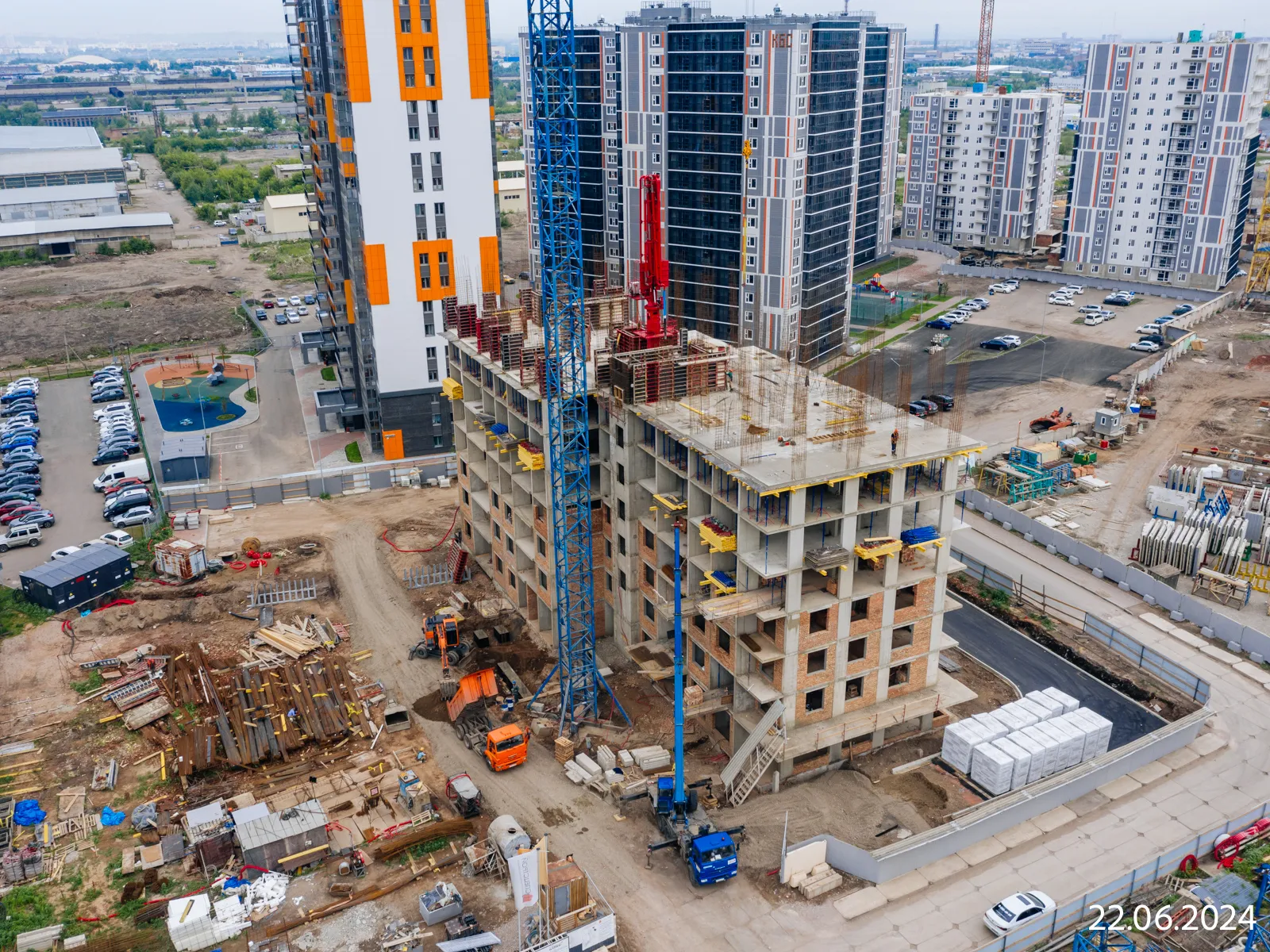Фото ЖК "Мичуринские аллеи"