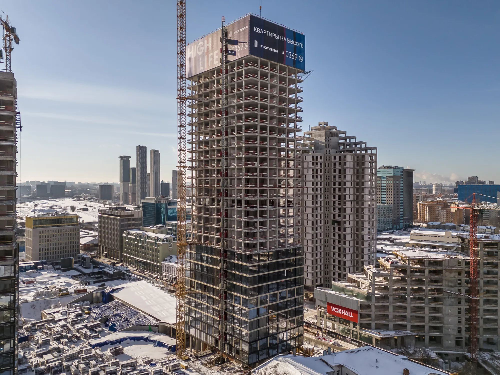 Фото ЖК "HIGH LIFE Летниковская, 11 (Хай Лайф)"