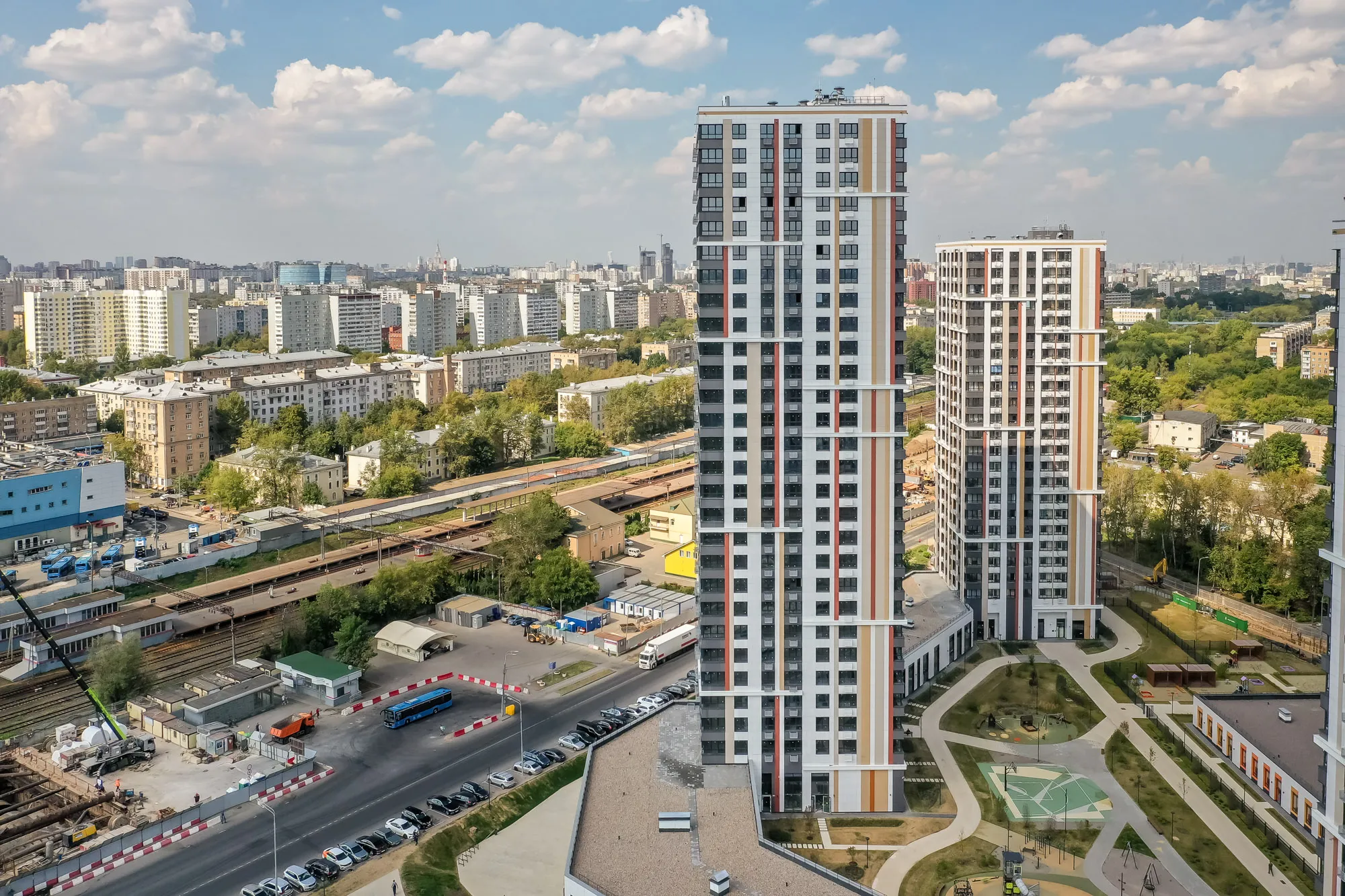 Фото ЖК "LIFE Варшавская (Лайф Варшавская)"