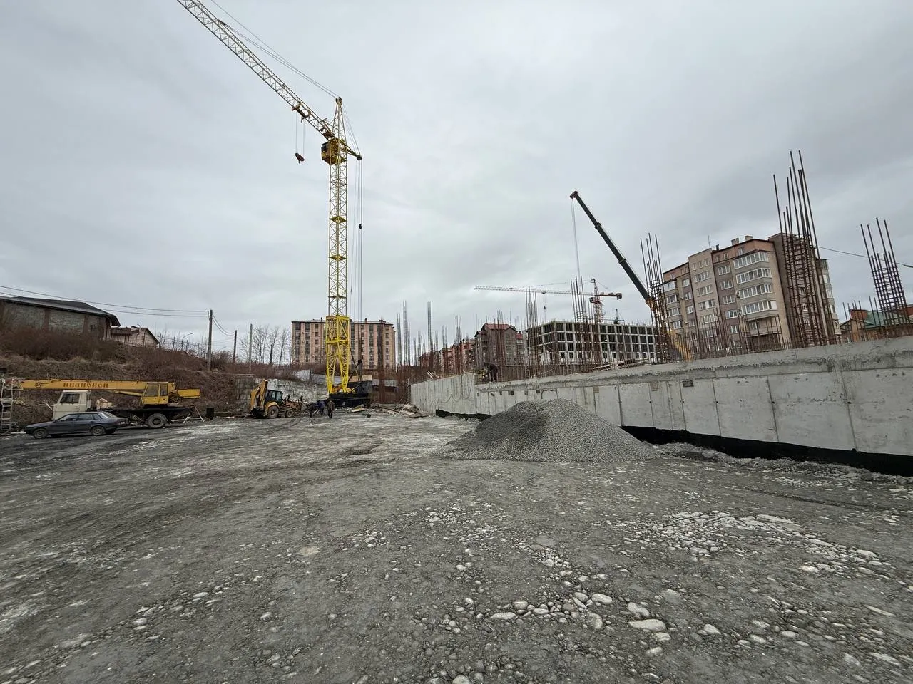 Первомайский ход строительства