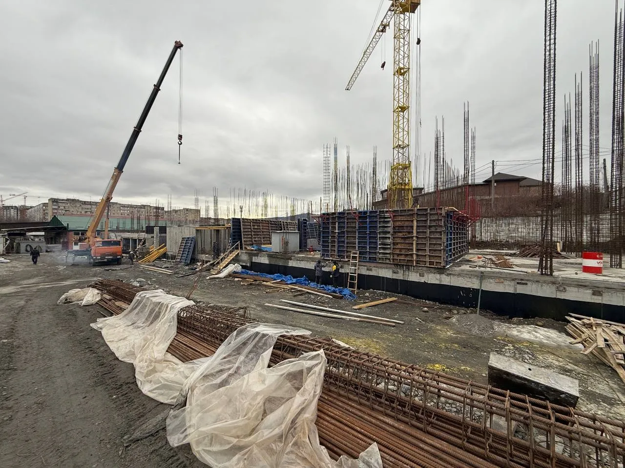 Первомайский ход строительства