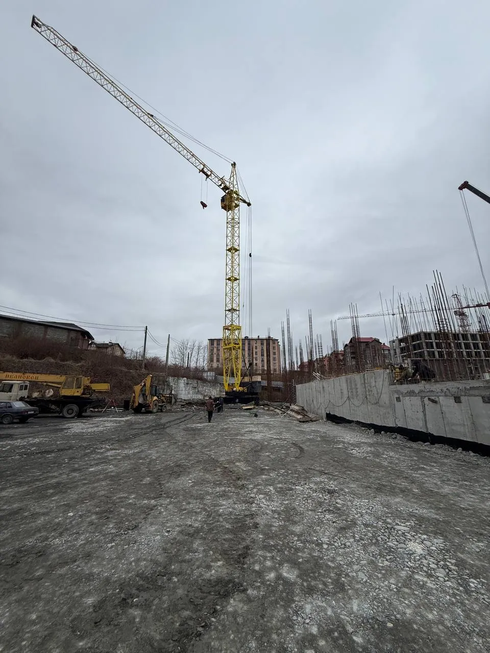 Первомайский ход строительства