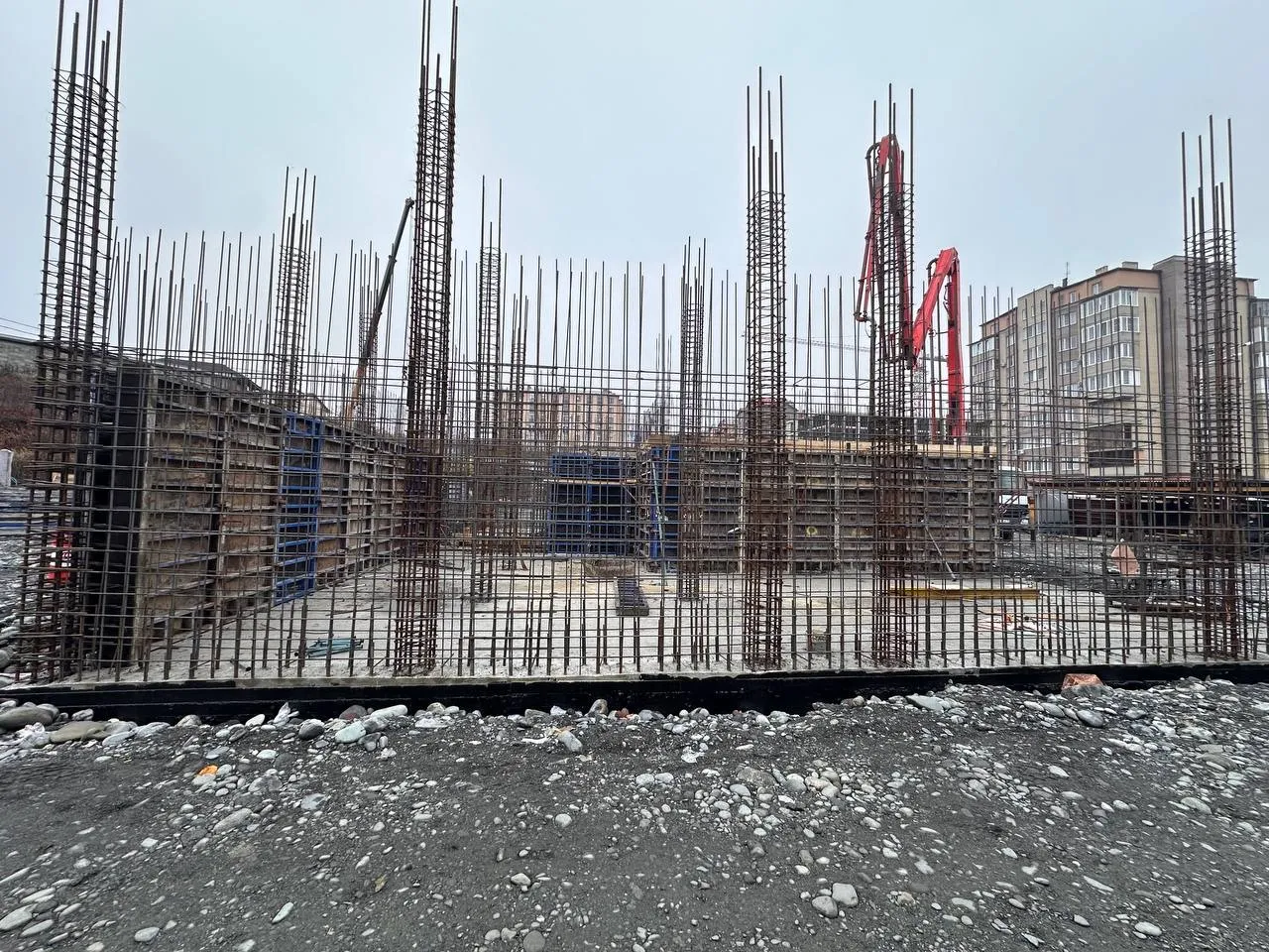 Первомайский ход строительства