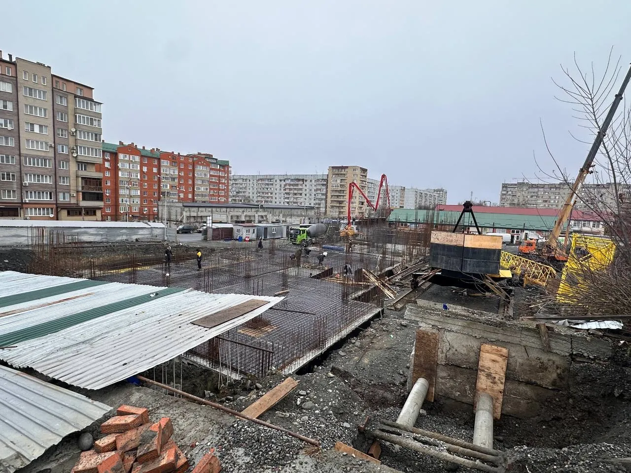 Первомайский ход строительства