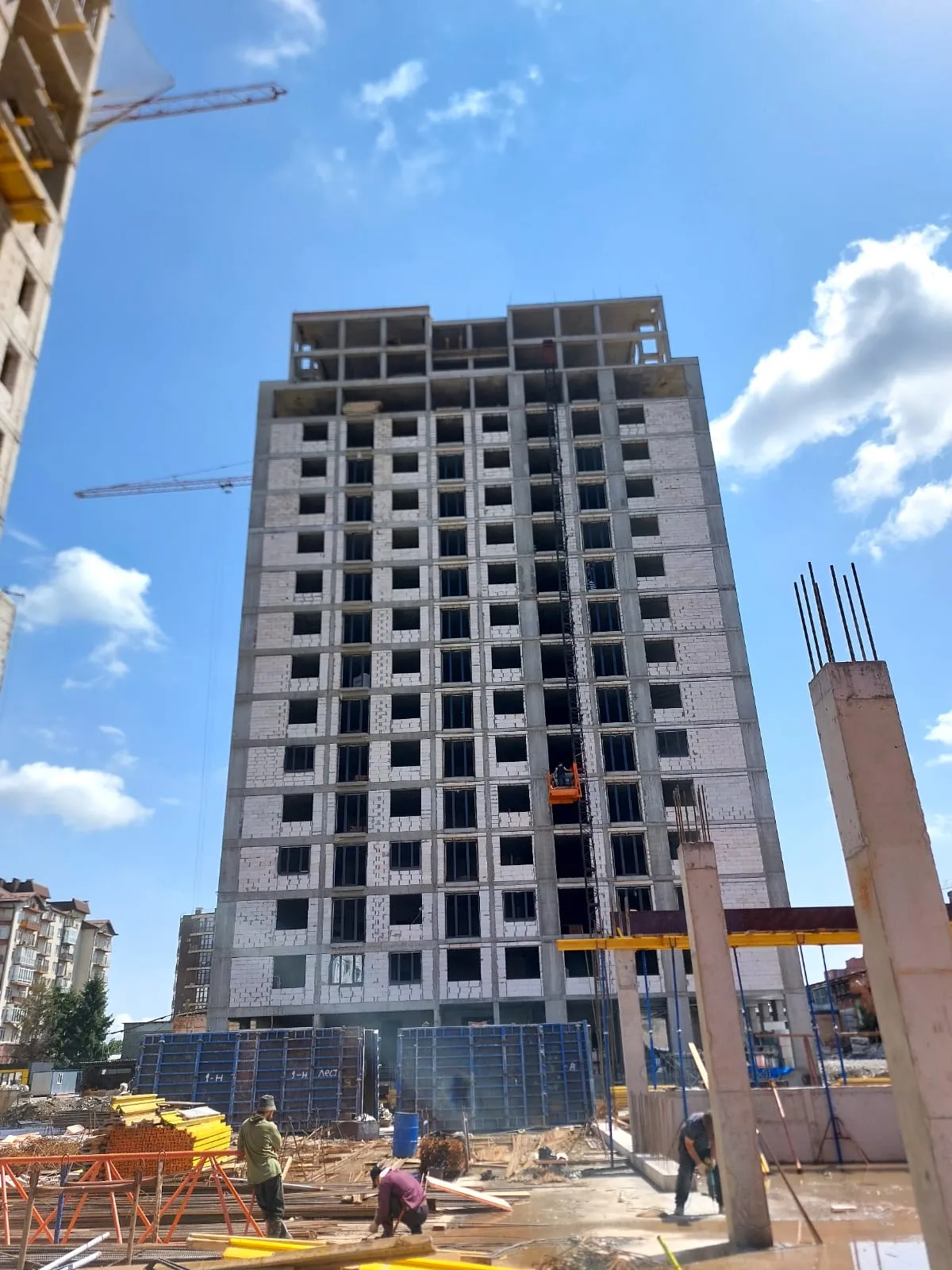 Произведение ход строительства