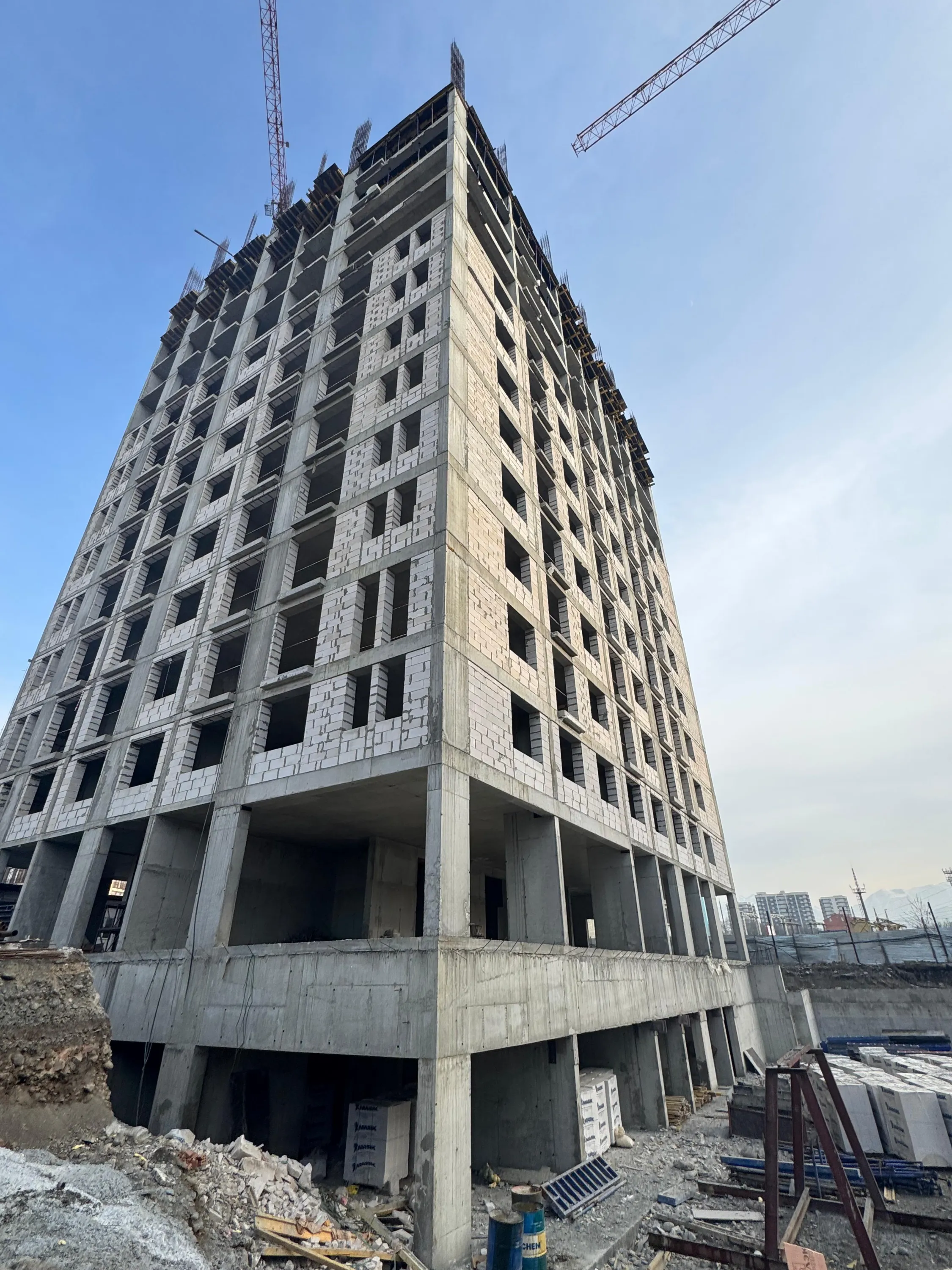 Произведение ход строительства