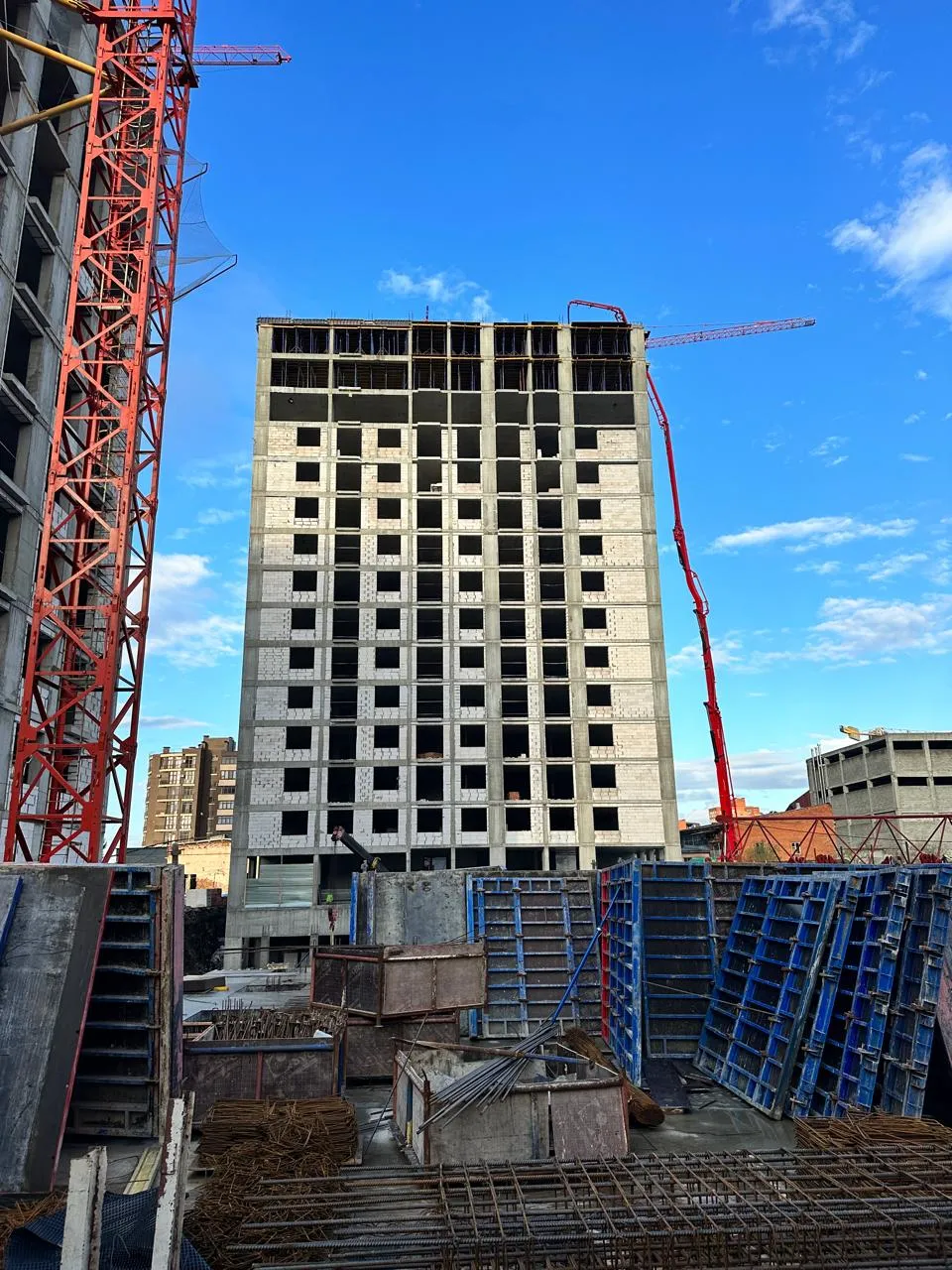 Произведение ход строительства