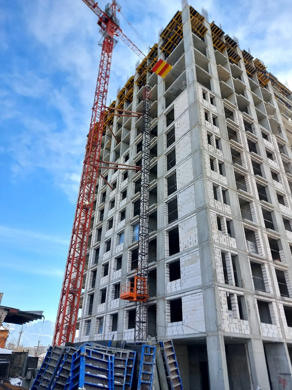 Произведение ход строительства