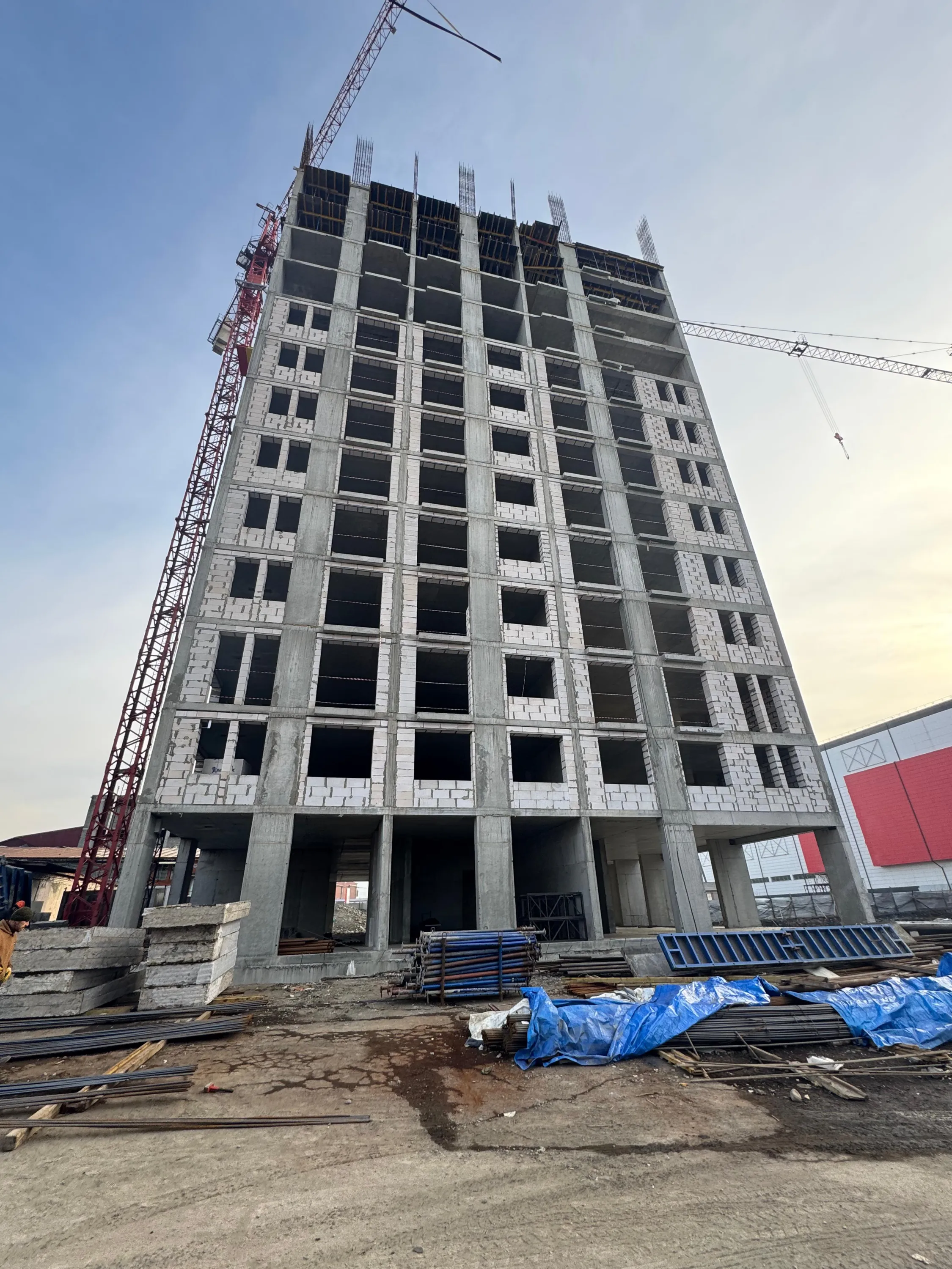 Произведение ход строительства