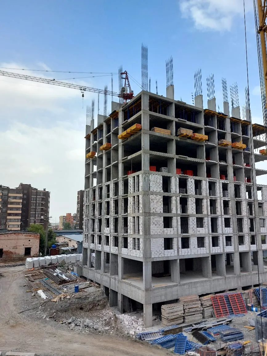 Произведение ход строительства