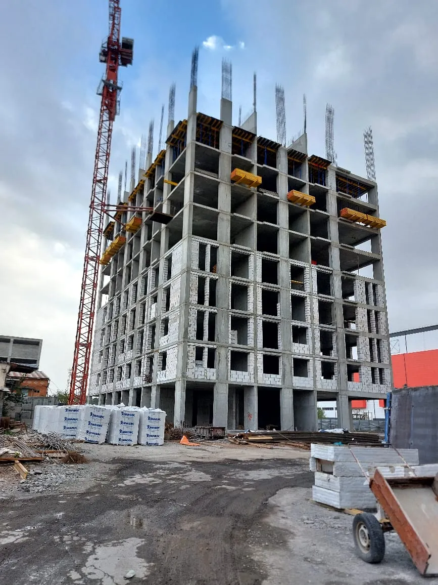 Произведение ход строительства