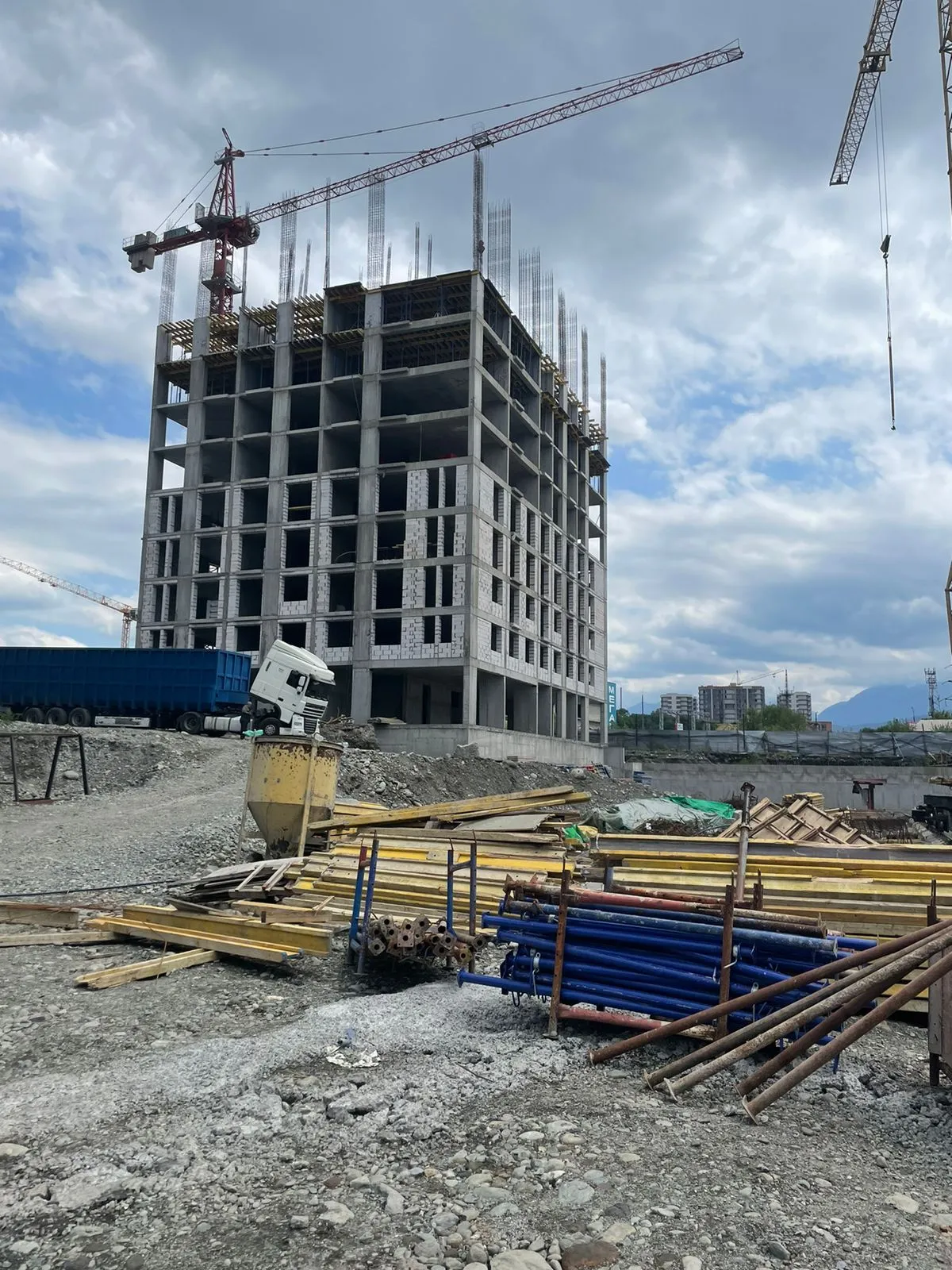 Произведение ход строительства