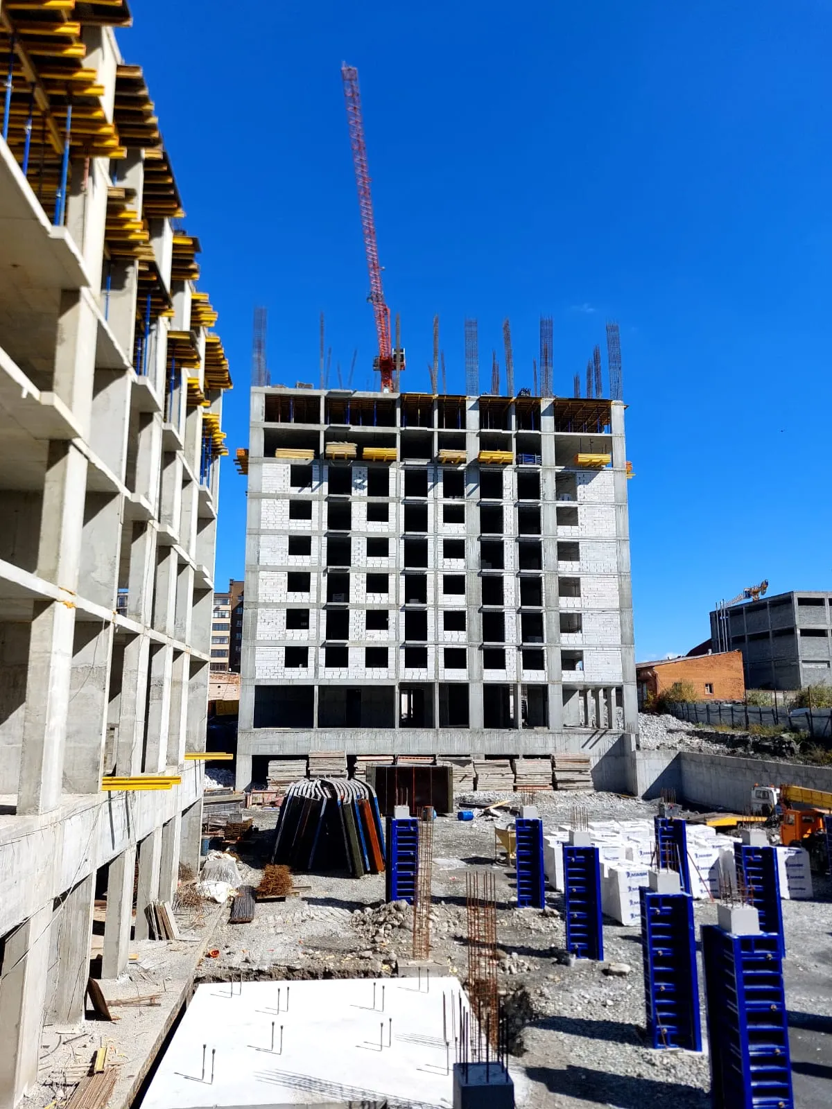 Произведение ход строительства