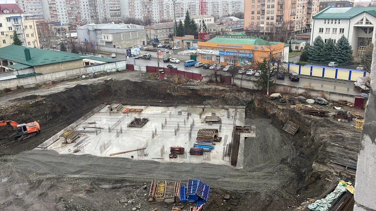 Произведение ход строительства