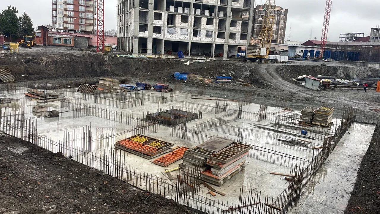 Произведение ход строительства