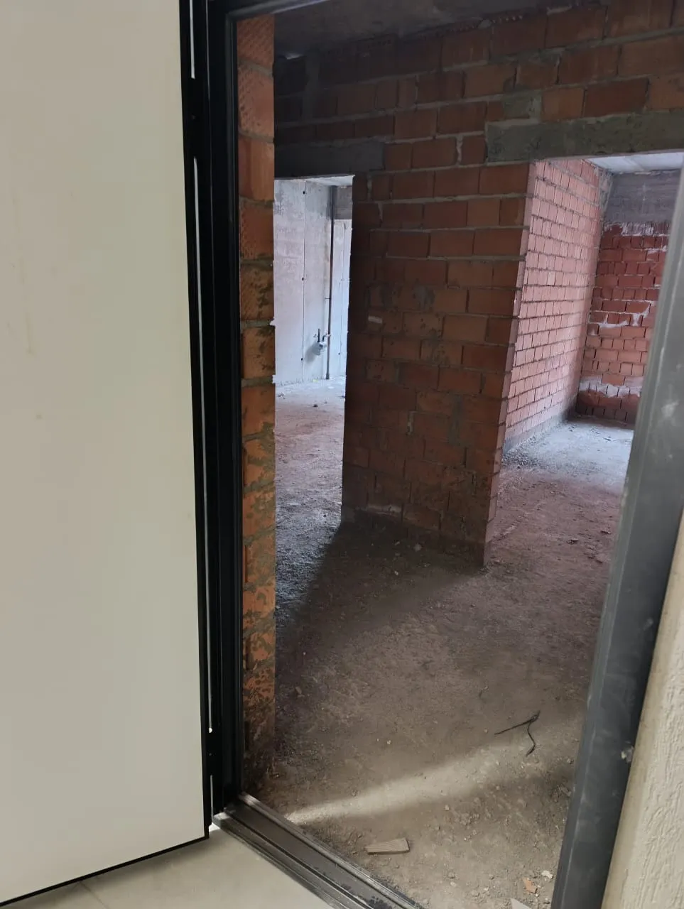 Планировка 1-комнатной квартиры 45.7 м² в ЖК по ул Зураба Магкаева, г. Владикавказ — фото 1