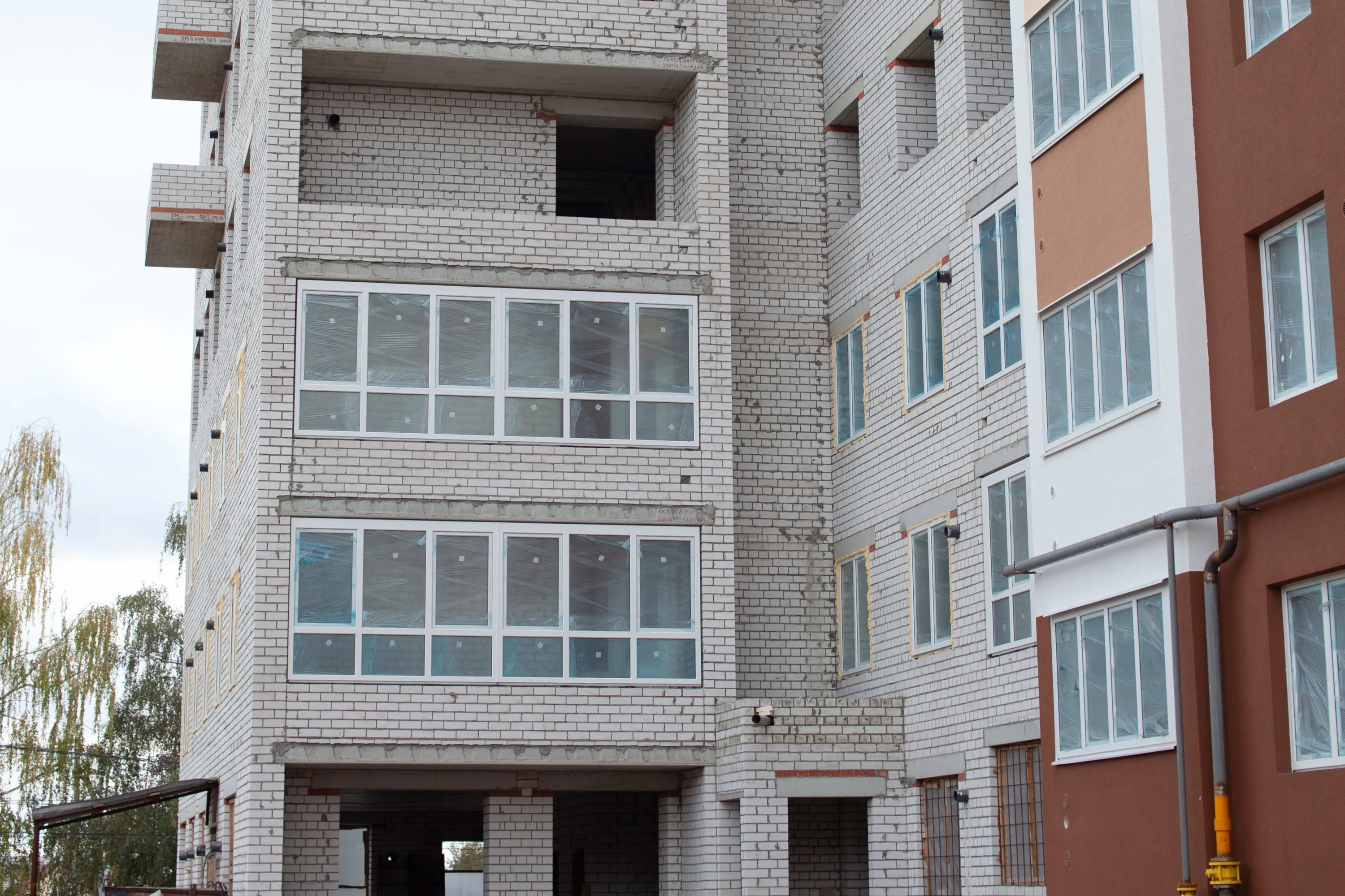 Стрижи ход строительства