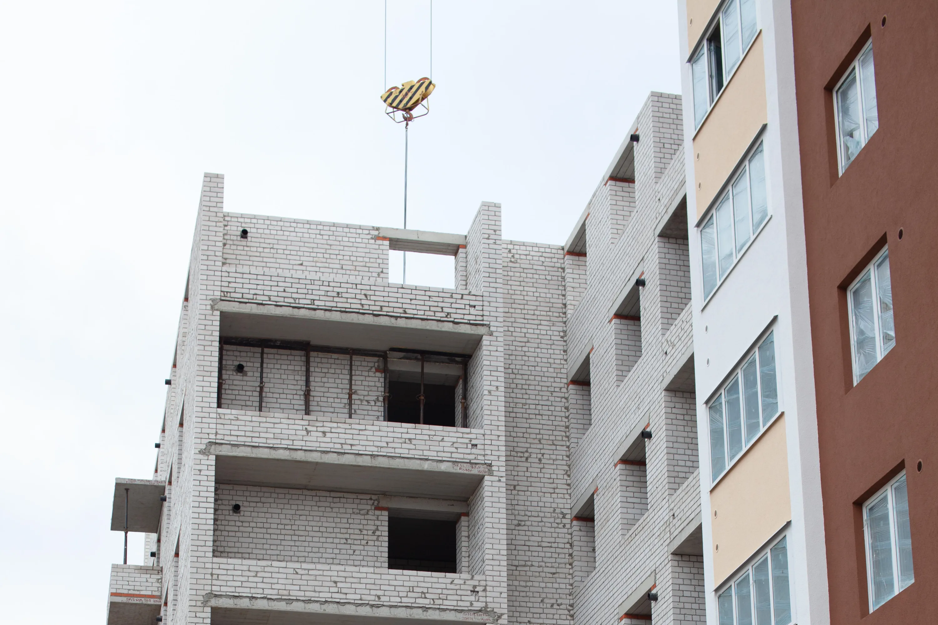 Стрижи ход строительства