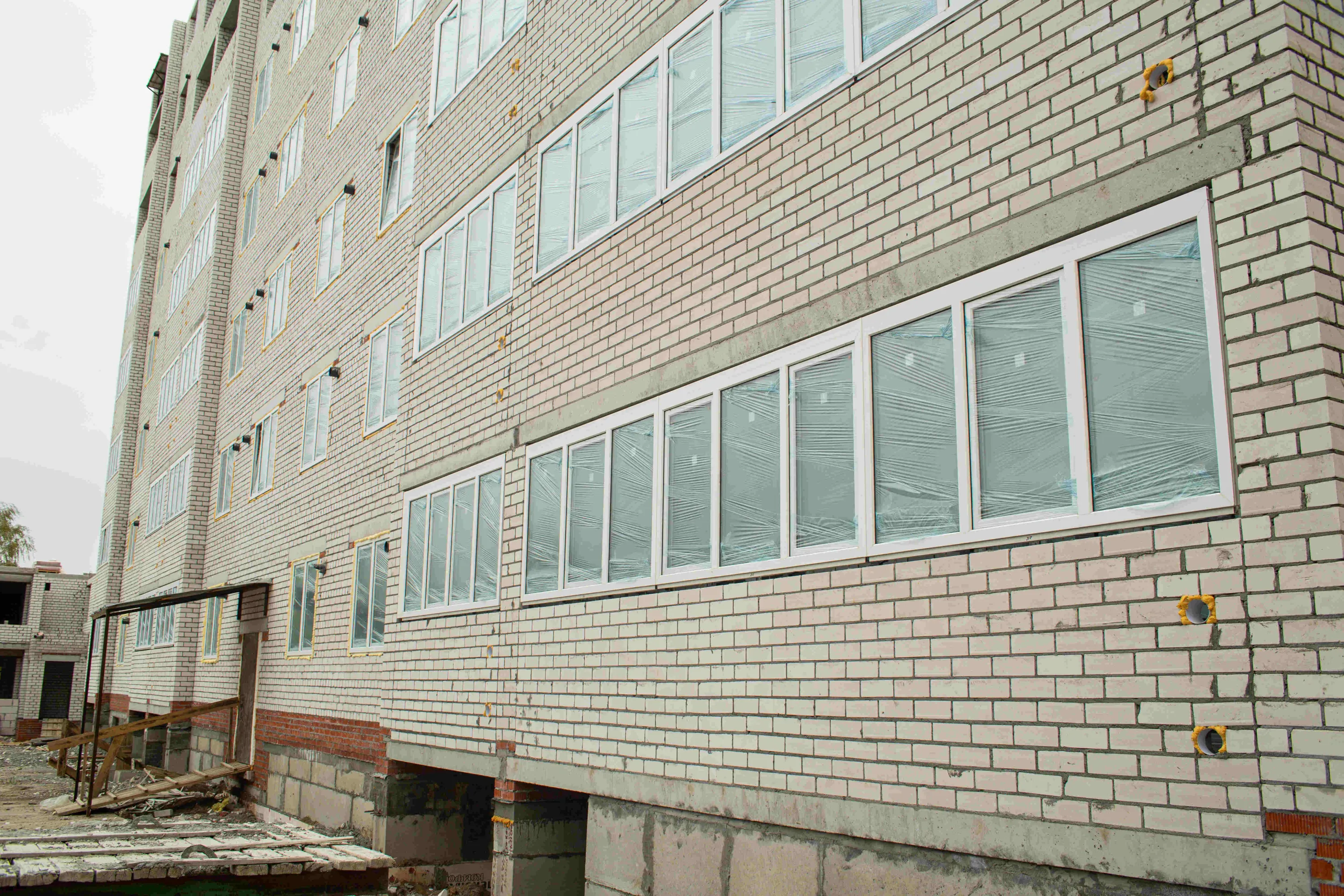 Стрижи ход строительства