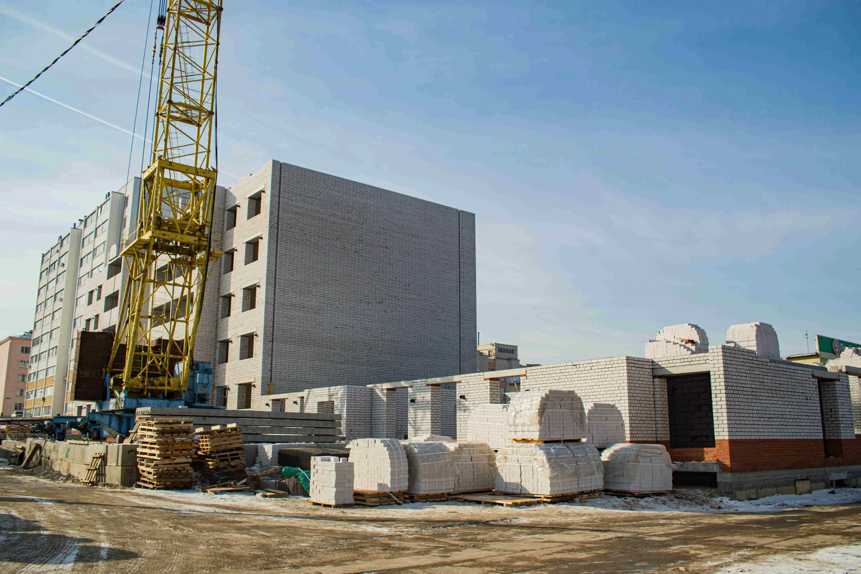 Стрижи ход строительства