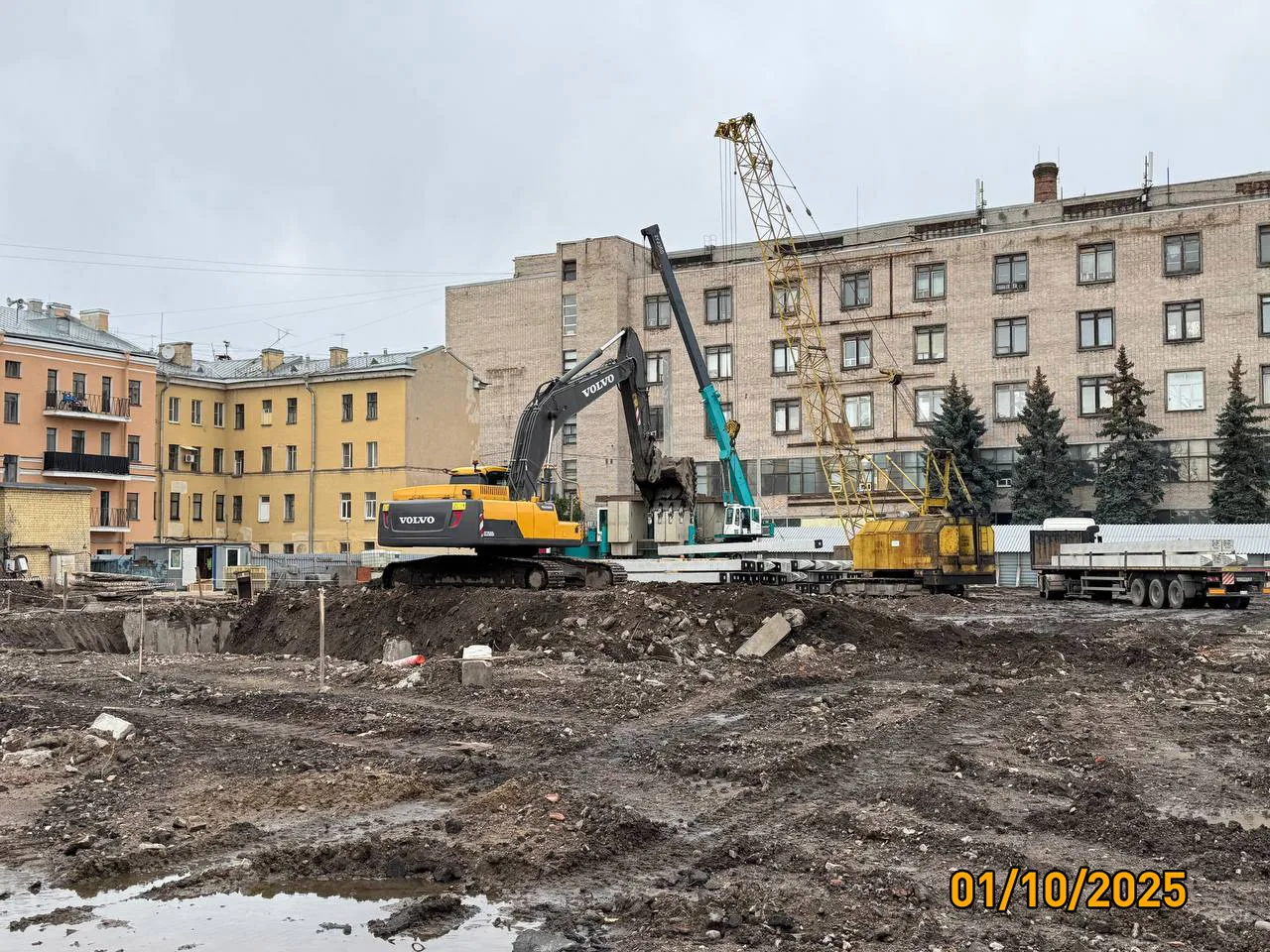 Дом на Курской ход строительства