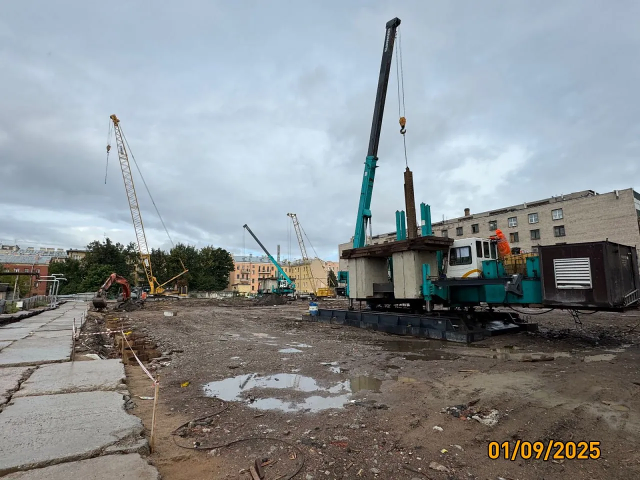 Дом на Курской ход строительства