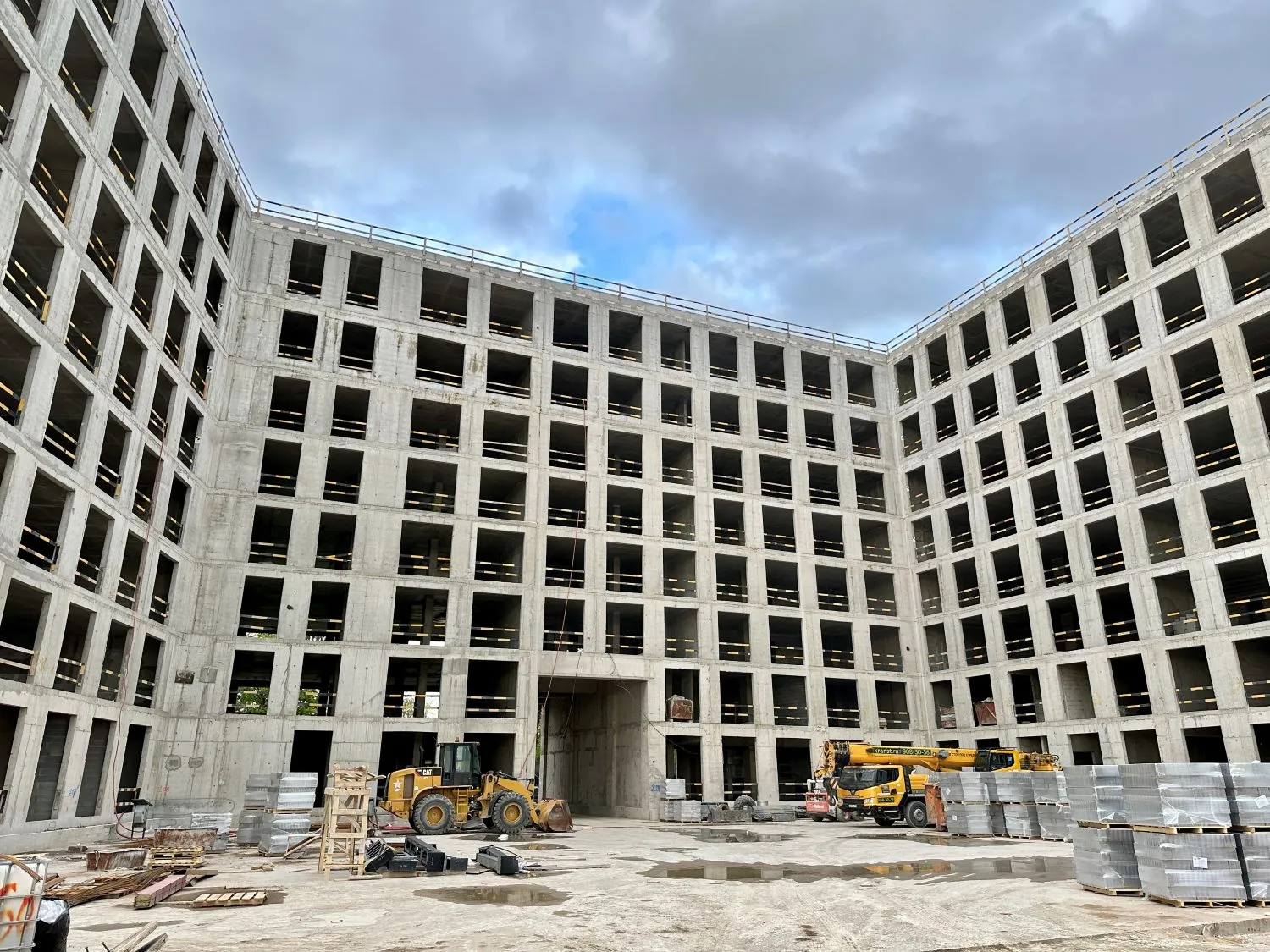 ЖК 17/33 Петровский остров ход строительства