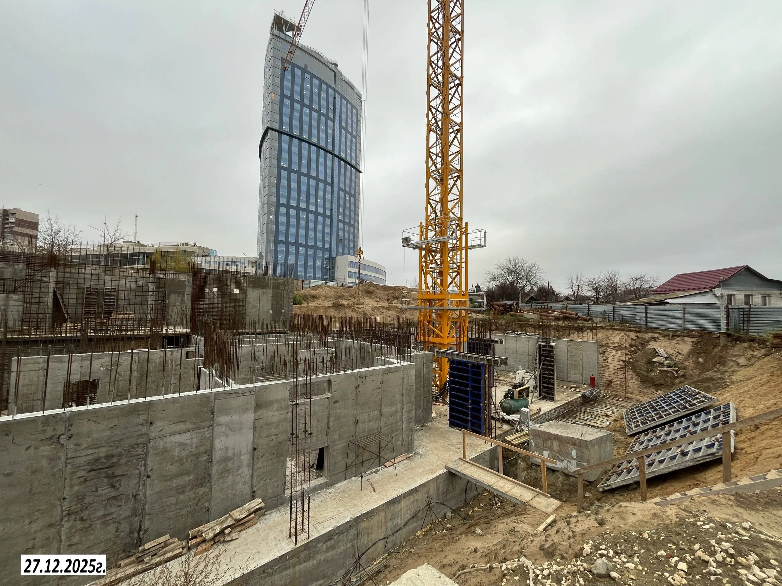 ЖК в 104 мкр. Центрального района гор. Волгограда ход строительства