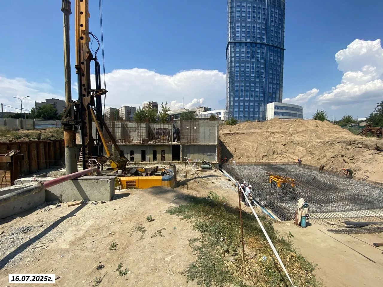 ЖК в 104 мкр. Центрального района гор. Волгограда ход строительства